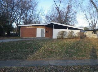 8407 Graybirch Dr, Saint Louis, MO 63134
