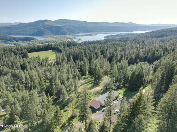 7475 E Garnet Dr, Saint Maries, ID 83861