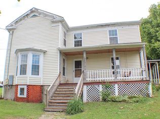 314 1st St, Shenandoah, VA 22849