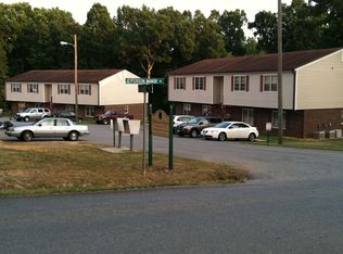42 Hokie Pl APT 10, Forest, VA 24551