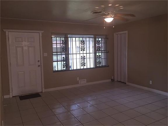 5th image of 502 Glenburnie Dr