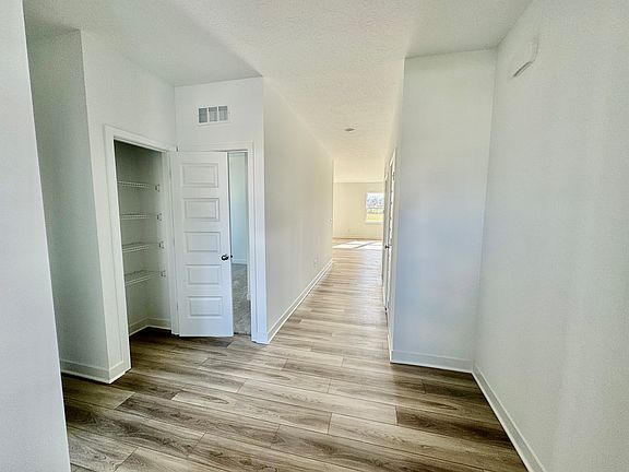 5th image of 11659 Melnick Ln