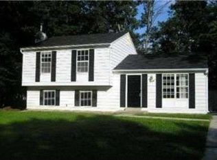 2163 Gladdings Ct, Waldorf, MD