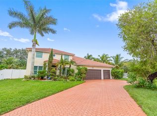 7139 Mariposa Cir W, Fort Lauderdale, FL 33331