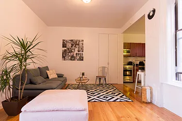 Rented by Nolita Group