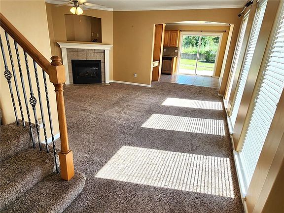 2nd image of 3246 SW Shadow Brook Dr