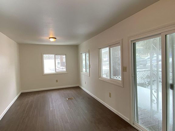 3rd image of 52791 Pine Cove Rd Spc 14