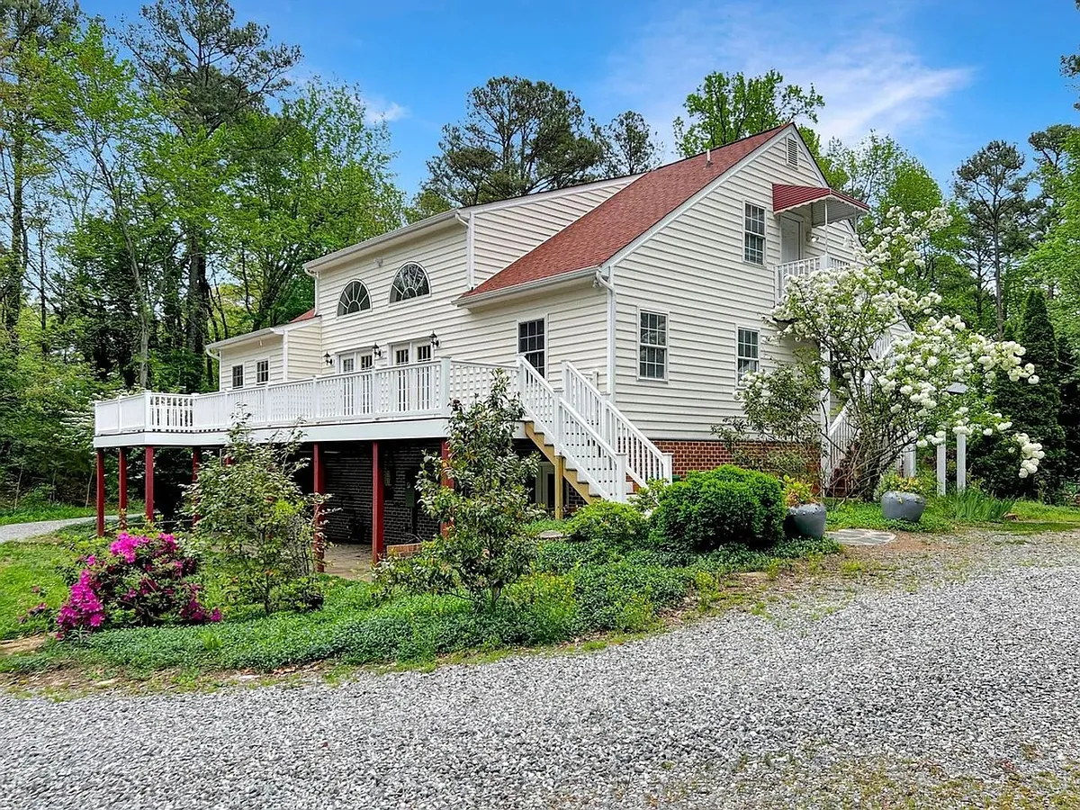 Building Photo - 8651 Nesslewood Rd