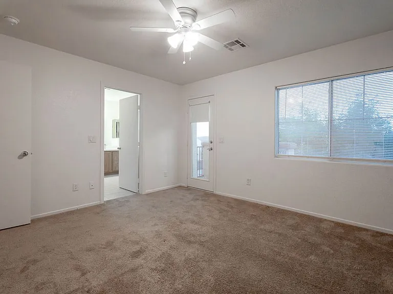 10380 Commanche Moon Ave — Photo 19