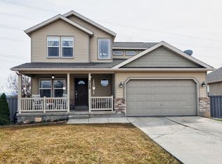 3758 E Gullane Rd, Eagle Mountain, UT 84005