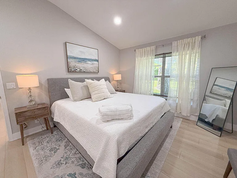 14010 Aster Ave — Photo 21