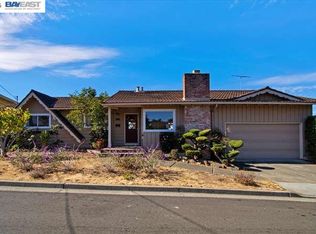 2527 Oakes Dr, Hayward, CA
