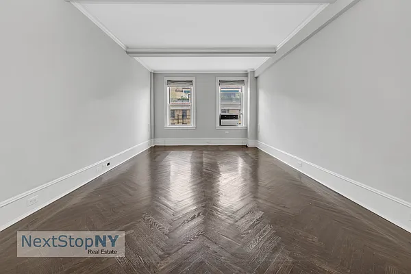 Sold by NextStopNY | media 18