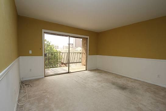 5th image of 330 N Jackson St APT 311