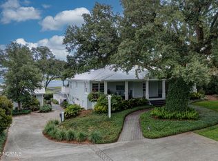 1919 Masons Bluff Ct, Wilmington, NC 28411