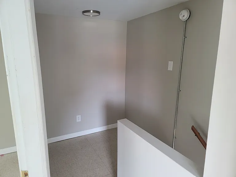 93 Market St #101 — Photo 2