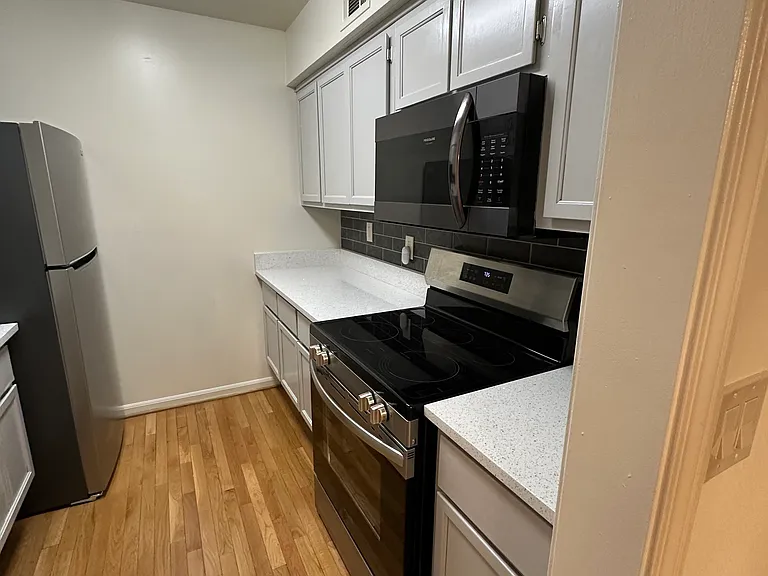 2118 Acklen Ave #64 — Photo 18