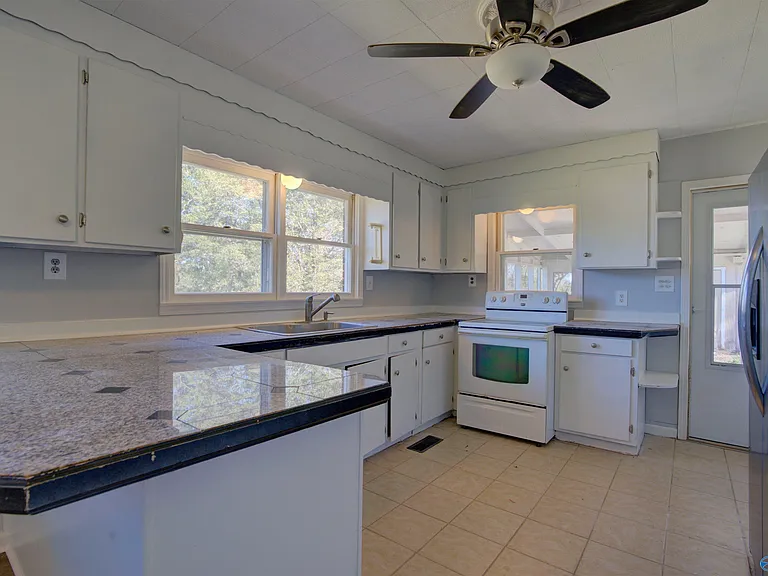6370 County Road 91 — Photo 10
