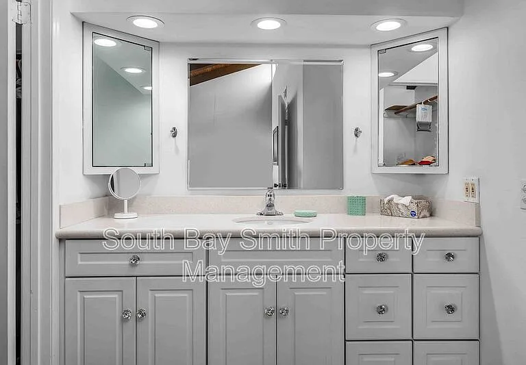 420 Palos Verdes Blvd — Photo 25