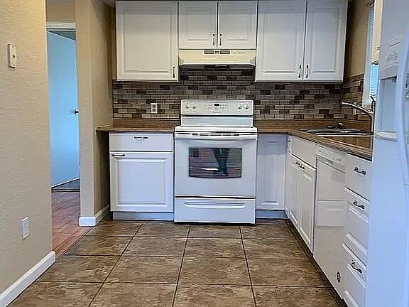 3rd image of 485/487 N Joseph Ave