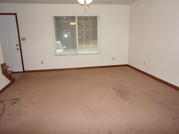 2nd image of 850 Chestnut St APT 7