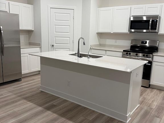 2nd image of 2884 E Woods Edge Dr