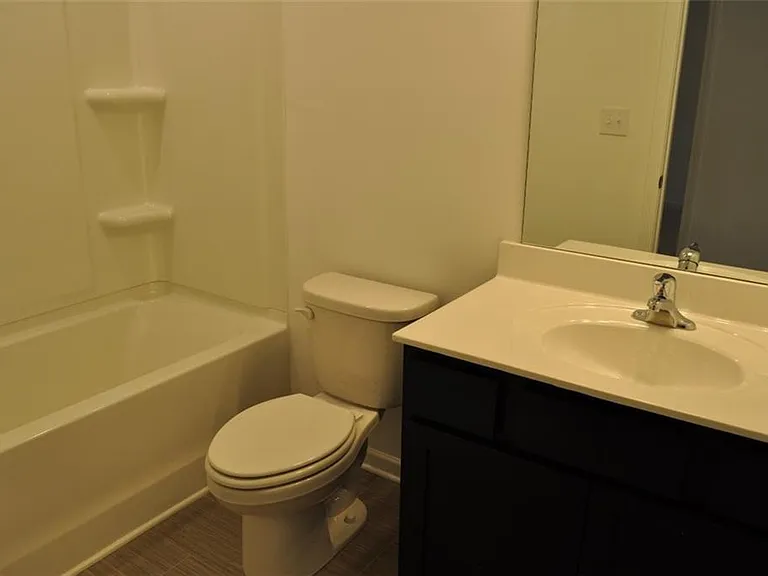 5745 Thornton Dr — Photo 21