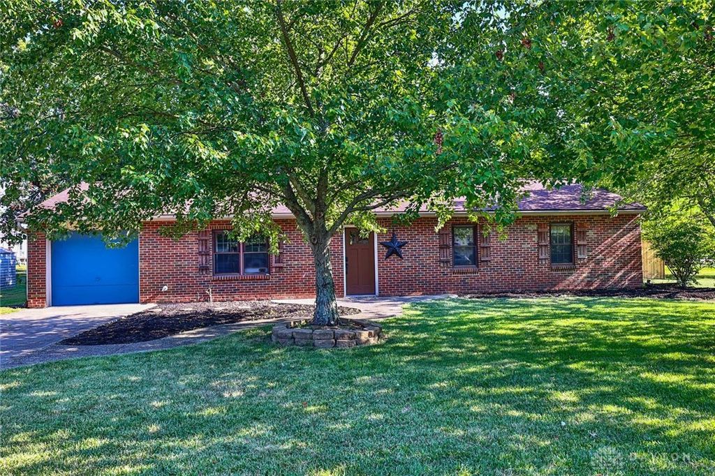 Real estate listing image