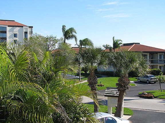 4th image of 6105 Palma Del Mar Blvd S APT 220