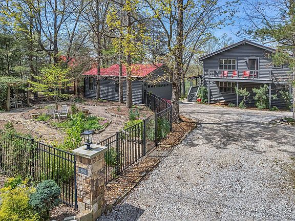 4th image of 1841 Laurel Lake Dr