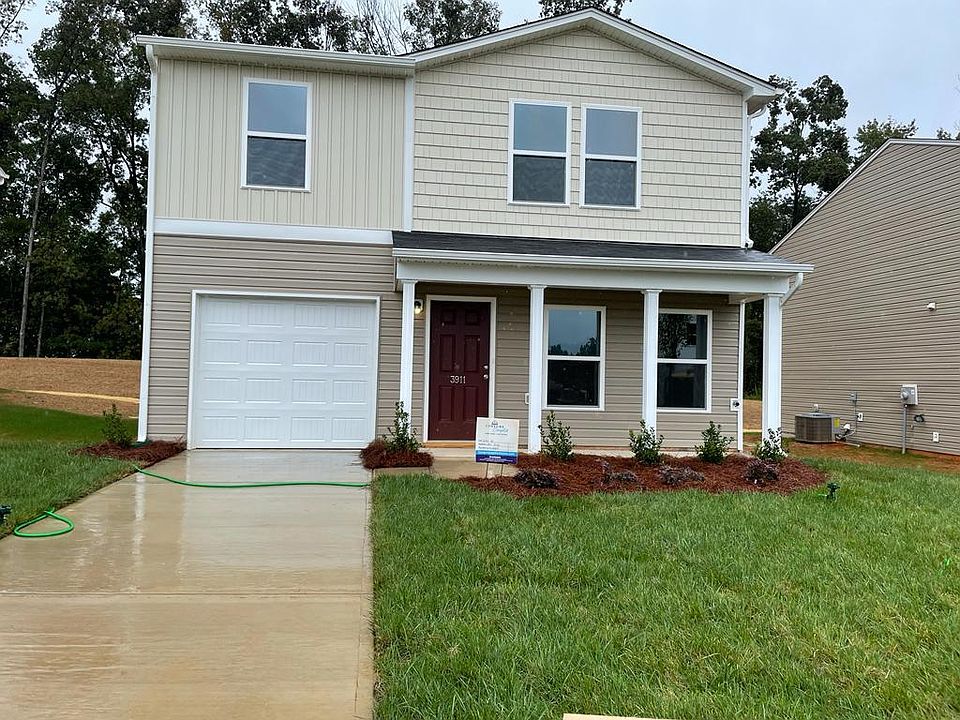 1st image of 3911 Miller Dr