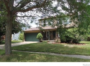 5239 Applewood Dr, Ypsilanti, MI