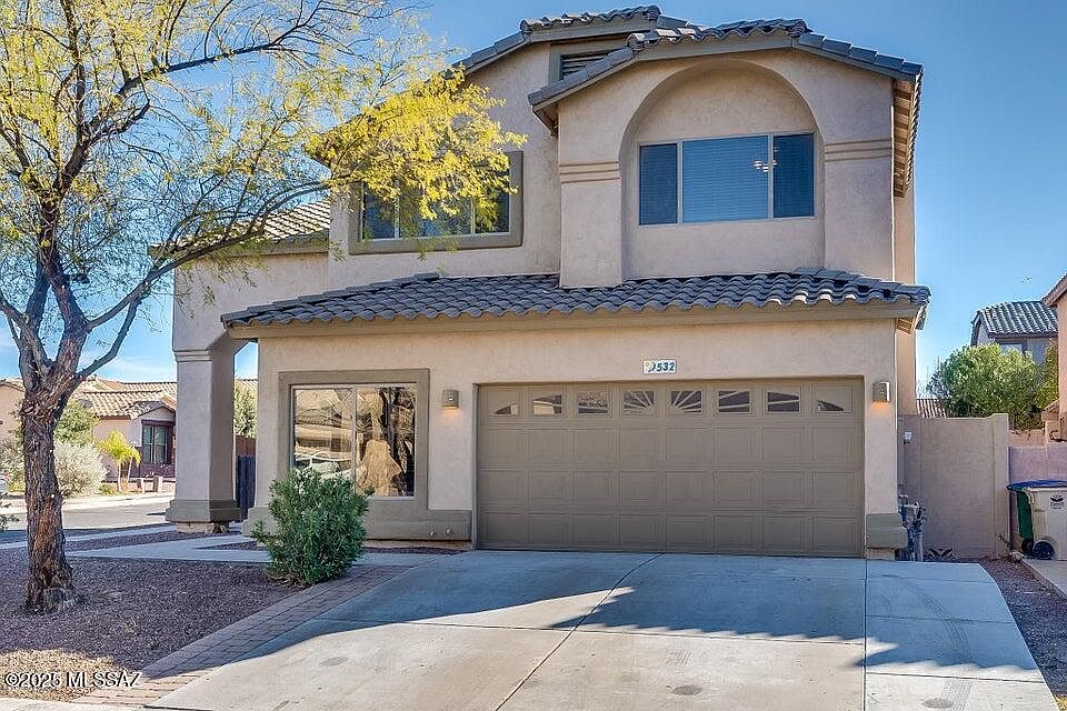 1st image of 532 E Camino Luna Azul