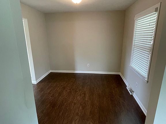 4th image of 3379 Spangler Dr #A