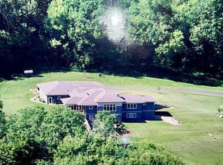 S11290 Paulus Rd, Spring Green, WI 53588