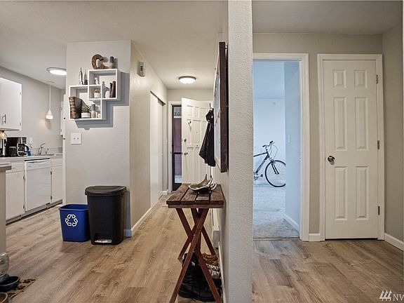 5th image of 1199 SE 9th Ave APT 302