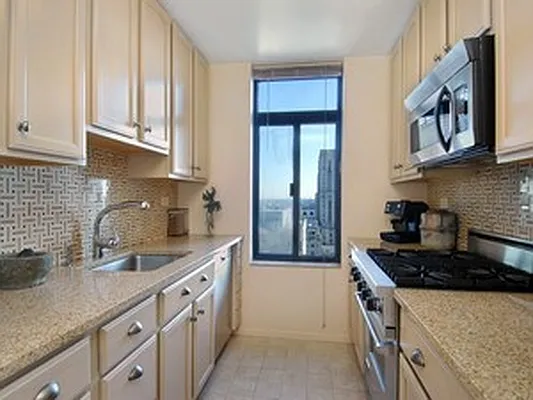 Sold by Corcoran | media 5