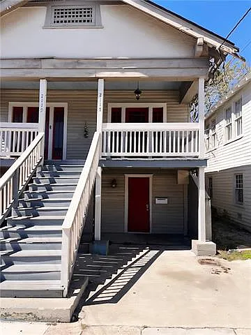 2117 S Lopez St Photo 1
