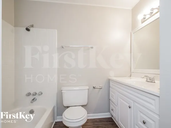 4163 Northstrand Dr, Decatur, GA 30035