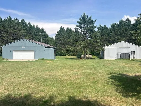 21900 50th Ave, Barryton, MI 49305