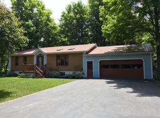 13 Boas Rd, Mooers Forks, NY 12959