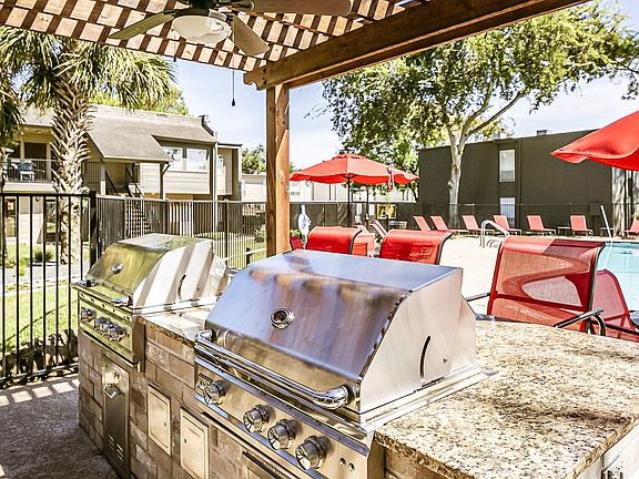 4th image of 16202 El Camino Real #2801