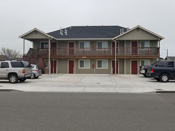 2nd image of 1995 Sagewood Way #104