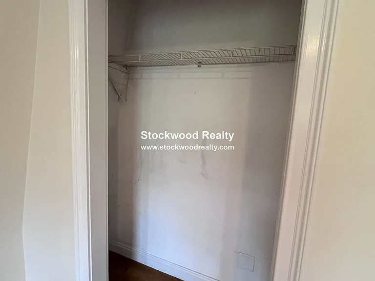 16 Gates St #3 — Photo 29