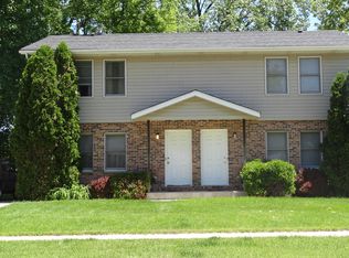 8325 14th Ave, Kenosha, WI 53143