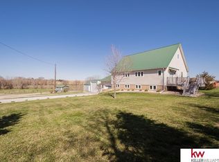 345 Road 3550, Superior, NE 68978