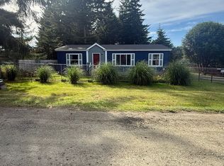 90842 Sand Dollar Ln, Coos Bay, OR 97420