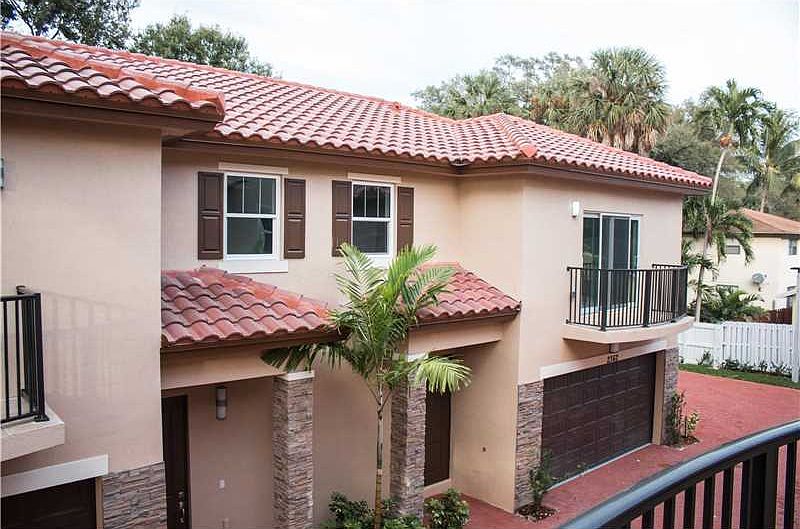 1st image of 2360 SW 18th Ave #C