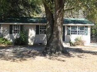 1106 Gaines Dr, Perry, GA 31069