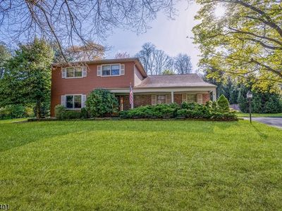 4 Paula Ct, Morristown, NJ, 07960
